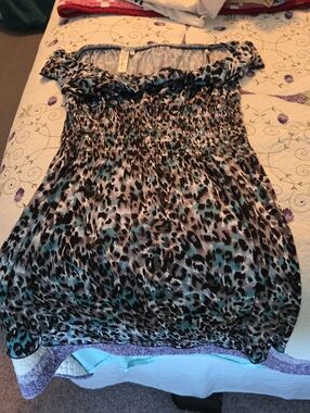feathers Teal, Black and Cream Smocked Strapless Camisole